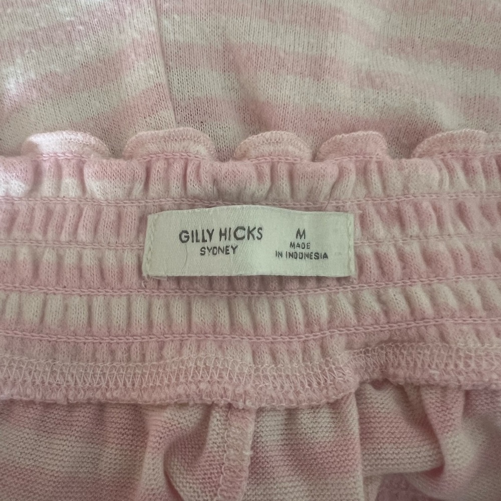 Gilly Hicks Soft Pink Ruffle Lounge Shorts - Picture 6 of 7